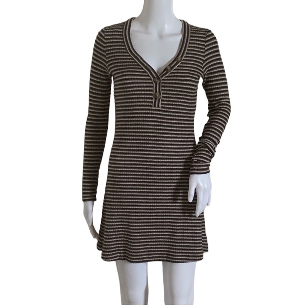American Eagle Women’s Long Sleeve Dres